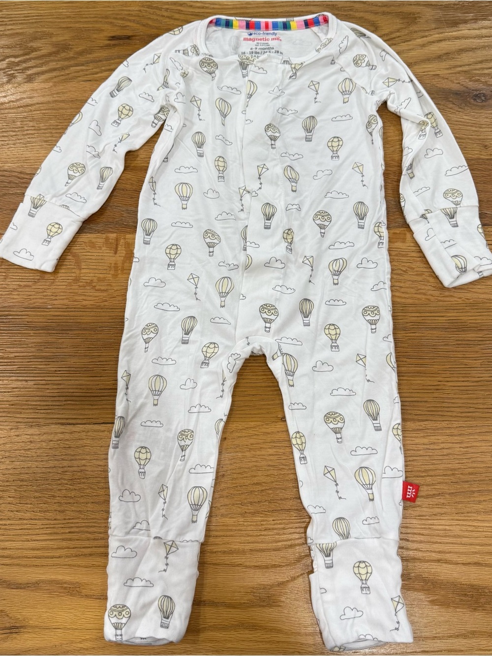 Magnetic Me White Footed Pajamas with Neutral Hot Air Balloon Print